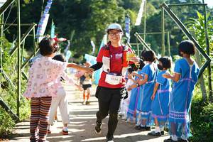 BIB: 1556, 
                            <button type="button" onclick="openModal(19052649)" class="btn btn-primary btn-sm float-right btn-popup" data-toggle="modal" data-target=".modal-high-quality">
                        <i class="fas fa-shopping-cart"></i> Add to Cart
                    </button>
                                            <button type="button" onclick="isThisMe(19052649, true)" class="btn btn-success btn-sm float-right btn-popup btn-isme hidden" data-toggle="tooltip" data-placement="bottom" title="นี่คือรูปของคุณใช่ไหม คลิกที่นี่เพื่อเอาเข้าอัลบั้ม">
                        <i class="fas fa-plus"></i> Add to album
                    </button>
                    <button type="button" onclick="isThisMe(19052649, false)" class="btn btn-warning btn-sm float-right btn-popup btn-isnotme hidden">
                        <i class="fas fa-ban"></i> Remove from album
                    </button>